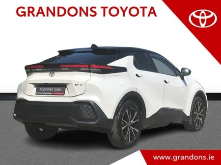 2024 Toyota C-HR - photo 2