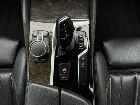 2017 BMW 5-Series - photo 20
