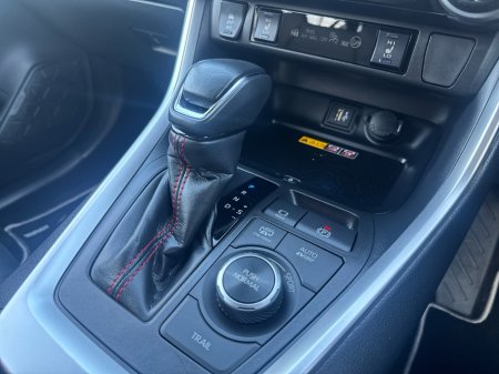 2024 Toyota RAV4 - photo 15