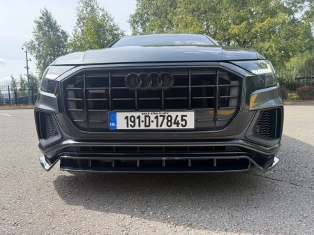 2019 Audi Q8 - photo 2