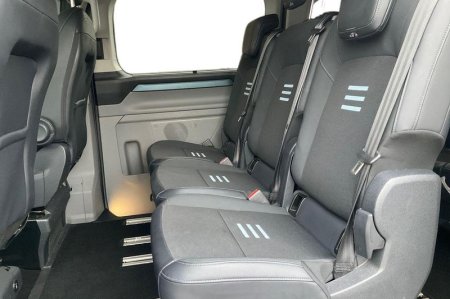 2025 Ford Tourneo Custom - photo 11