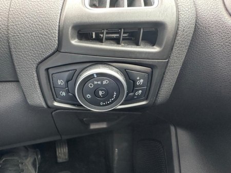 2018 Ford Focus - photo 16