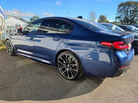 2022 BMW 5-Series - photo 9
