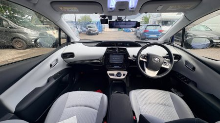 2016 Toyota Prius - photo 13