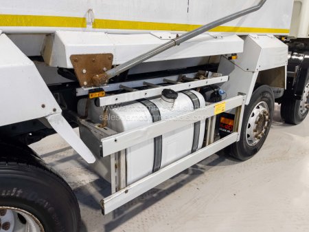 2019 DAF CF 450 - photo 8