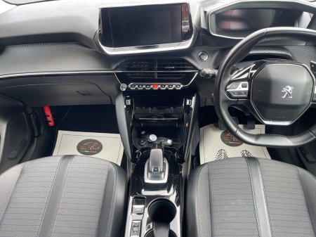 2021 Peugeot 208 - photo 14