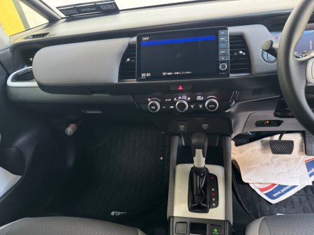 2021 Honda Fit - photo 13