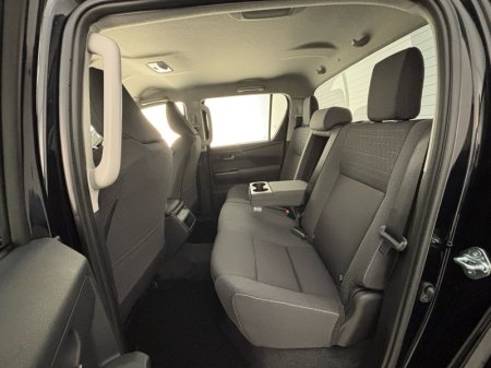 2027 Toyota Hilux - photo 7