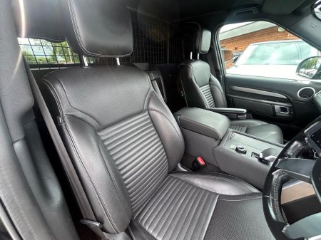 2022 Land Rover Discovery - photo 19