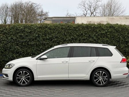 2020 Volkswagen Golf - photo 3