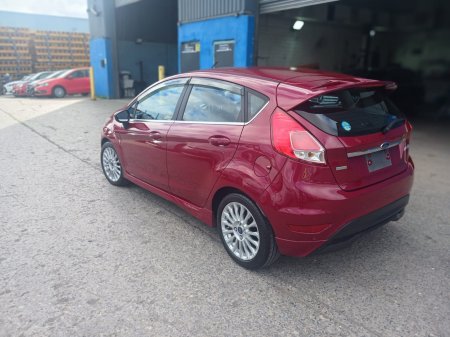 2014 Ford Fiesta - photo 12