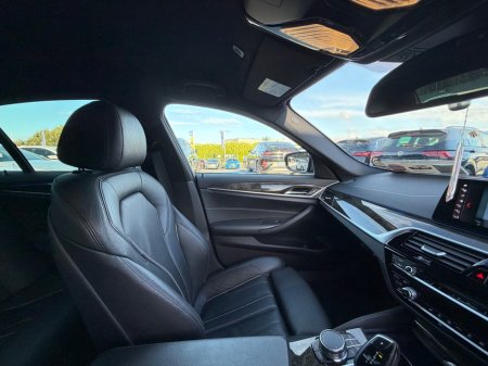 2017 BMW 5-Series - photo 21