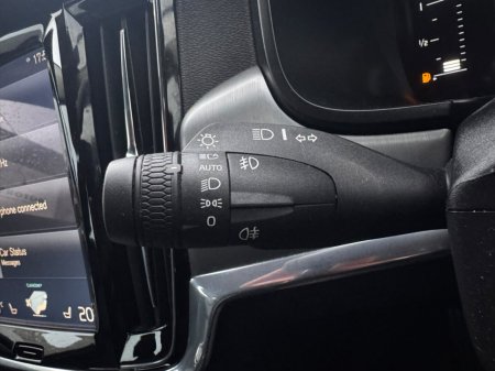 2017 Volvo S90 - photo 23