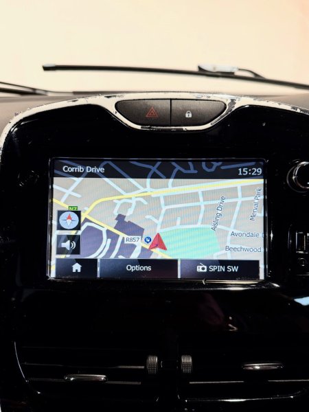 2015 Renault Clio - photo 14