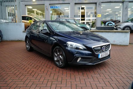 2016 Volvo V40