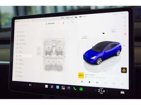 2023 Tesla Model Y - photo 25