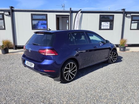 2021 Volkswagen Golf - photo 2