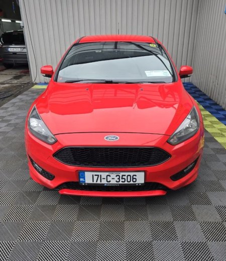 2017 Ford Focus - photo 8