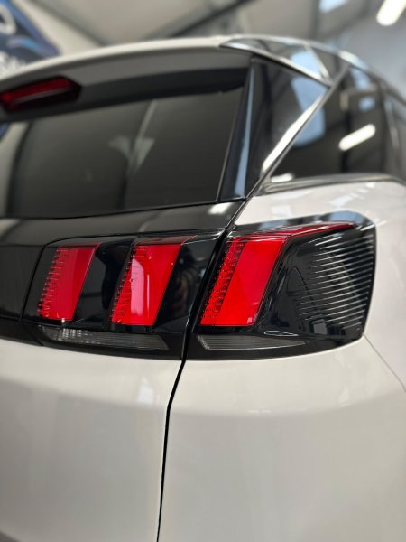 2017 Peugeot 3008 - photo 5