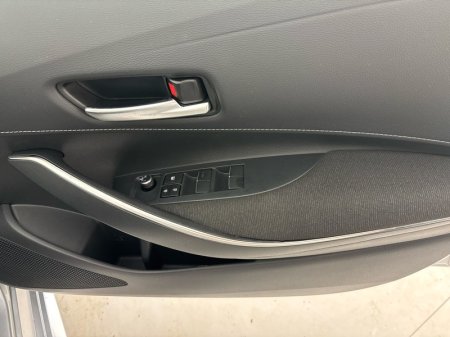 2024 Toyota Corolla - photo 18