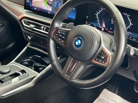 2023 BMW 3-Series - photo 4