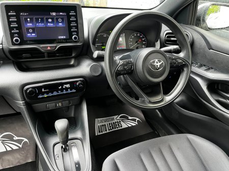 2022 Toyota Yaris - photo 13