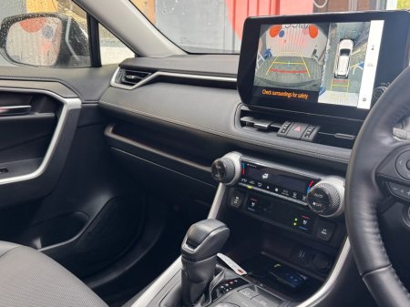 2024 Toyota RAV4 - photo 12