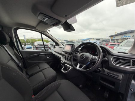 2023 Renault Trafic - photo 14