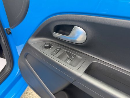 2015 Volkswagen up! - photo 11