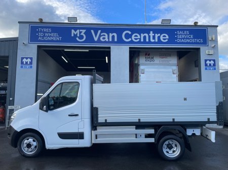 2021 Nissan NV400 - photo 2