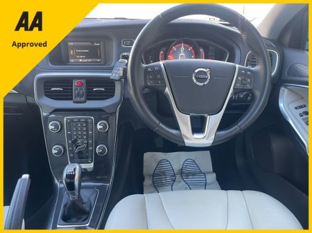 2017 Volvo V40 - photo 11