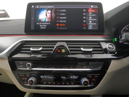 2024 BMW 5-Series - photo 8