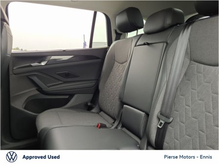 2026 Volkswagen Tayron - photo 8