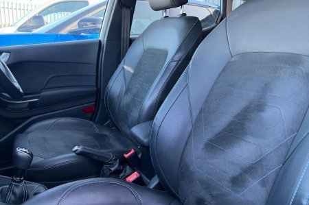 2023 Ford Fiesta - photo 19
