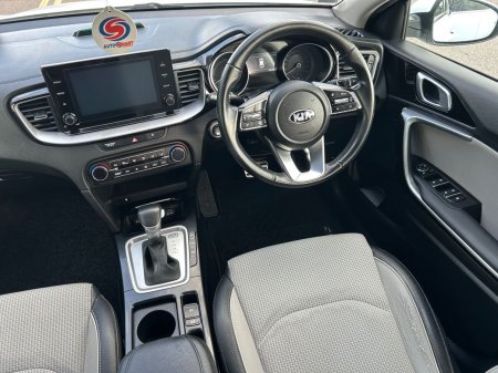 2021 Kia Ceed - photo 8