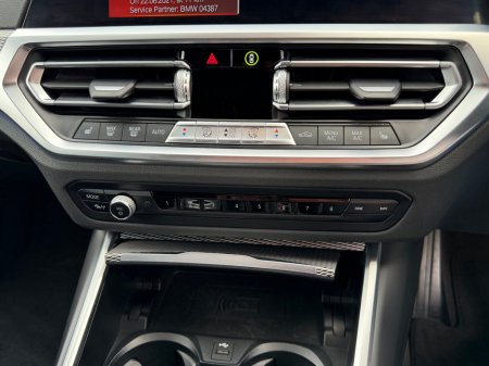 2021 BMW 3-Series - photo 30