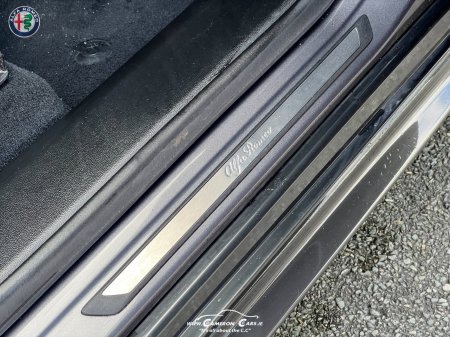 2021 Alfa Romeo Stelvio - photo 12