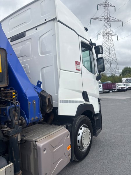 2021 Renault T380 - photo 11