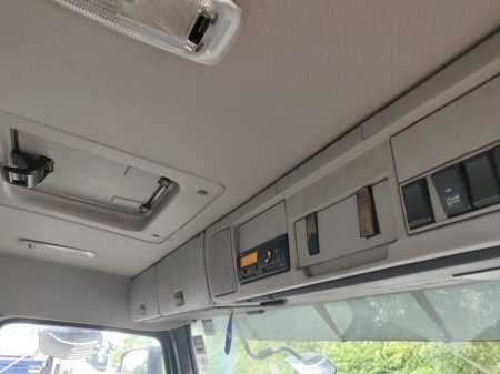 2011 Volvo FM11 - photo 19