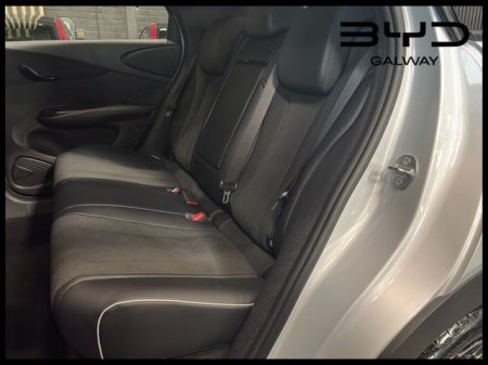 2026 BYD DOLPHIN - photo 8