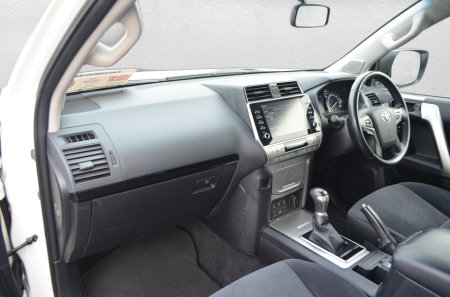 2022 Toyota Land Cruiser - photo 13