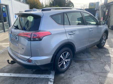 2017 Toyota RAV4 - photo 7