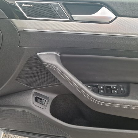 2017 Volkswagen Passat - photo 13