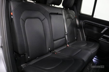 2022 Land Rover Defender - photo 14