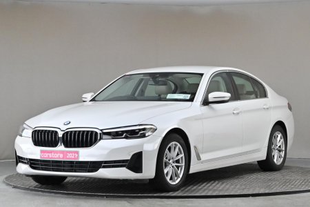 2021 BMW 5-Series - photo 3