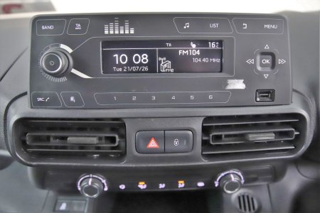 2021 Opel Combo - photo 17