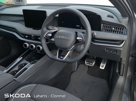 2026 Skoda Superb - photo 13
