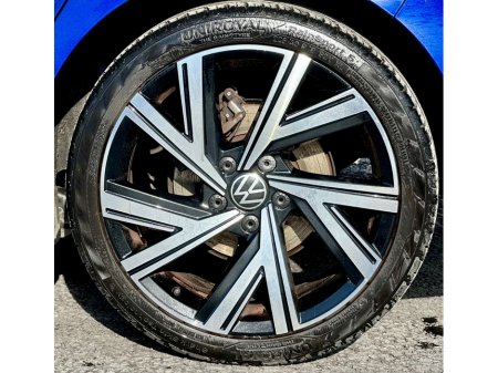 2021 Volkswagen Golf - photo 23