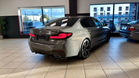 2022 BMW 5-Series - photo 5
