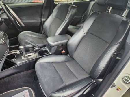 2016 Toyota RAV4 - photo 24